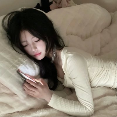 屌丝女士第三季封面
